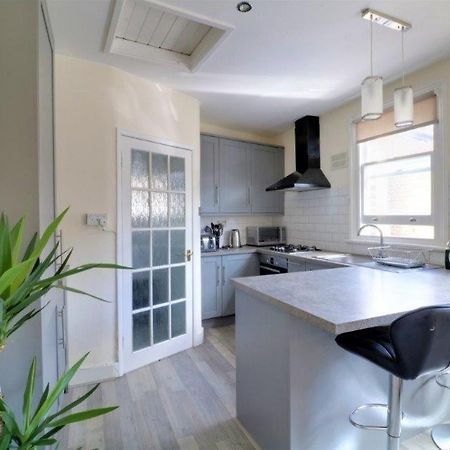 Replingham Road Apartment London Ngoại thất bức ảnh