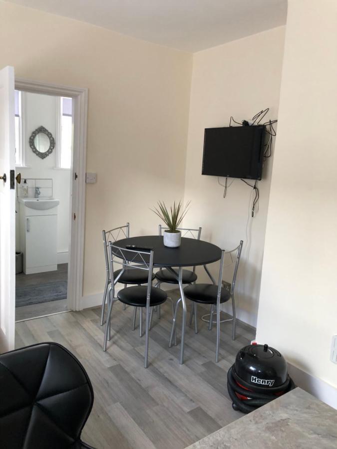 Replingham Road Apartment London Ngoại thất bức ảnh